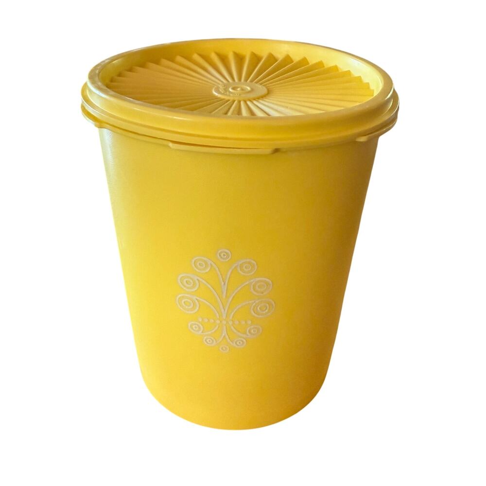 Vintage Tupperware Harvest Gold Servalier Canister w/ Burp Seal Lid 809-14
